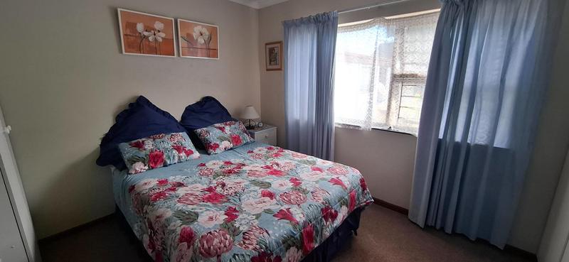 3 Bedroom Property for Sale in Bothasig Western Cape